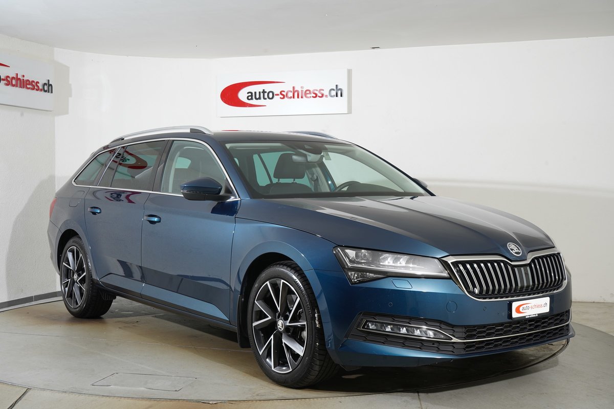 SKODA SUPERB Combi 2.0 TDi Style 4 gebraucht für CHF 34'980,