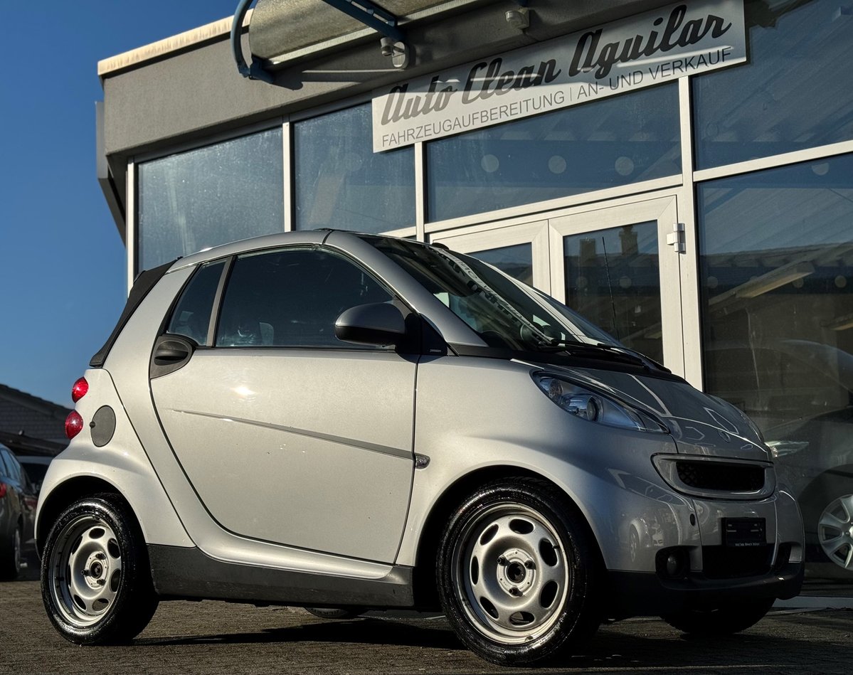 SMART fortwo pure softouch gebraucht für CHF 4'400,