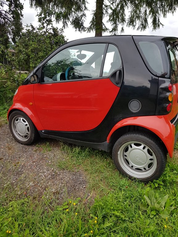 SMART 1MN805 gebraucht für CHF 1'500,