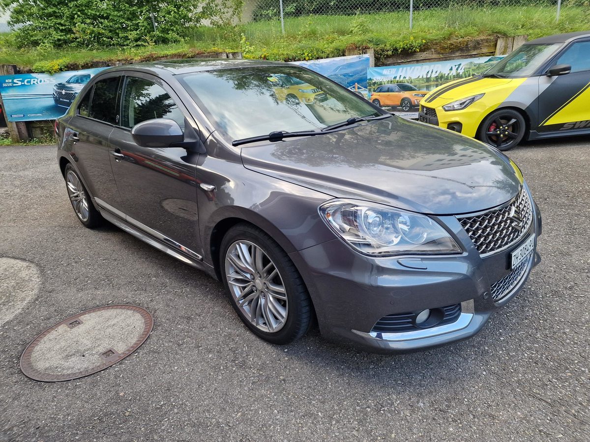 SUZUKI Kizashi 2.4 VVT Compact Top gebraucht für CHF 14'800,