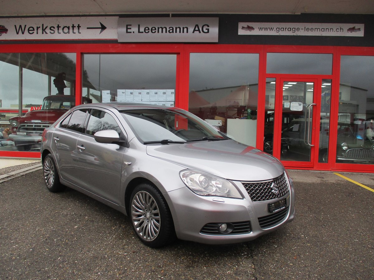 SUZUKI Kizashi 2.4 GL Top 4WD CVT gebraucht für CHF 10'900,