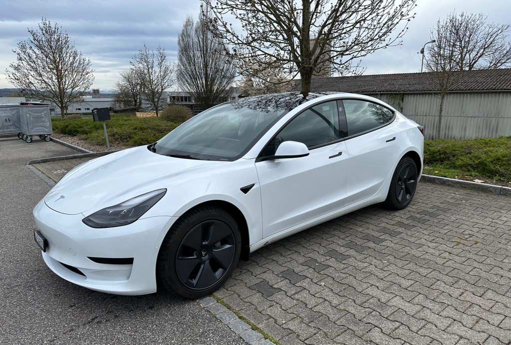 TESLA Model 3 Standart Range Plus gebraucht für CHF 28'500,