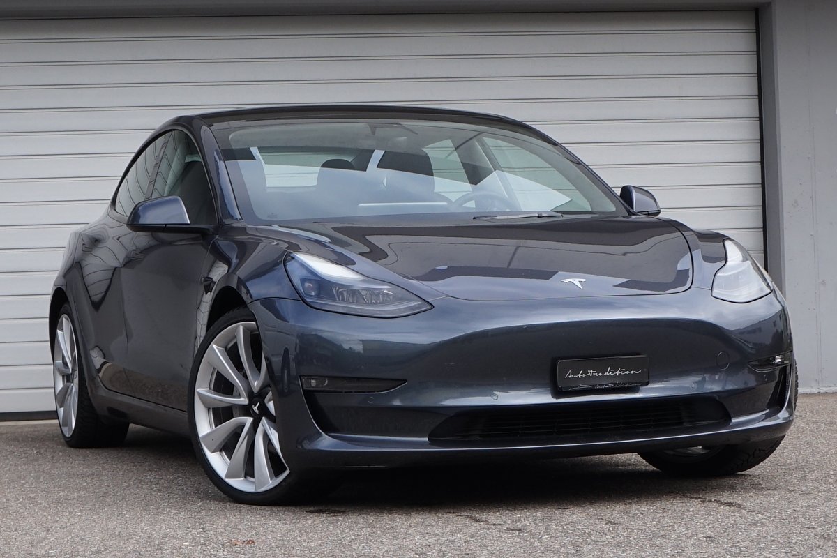 TESLA Model 3 Long Range Dual Moto gebraucht für CHF 28'890,