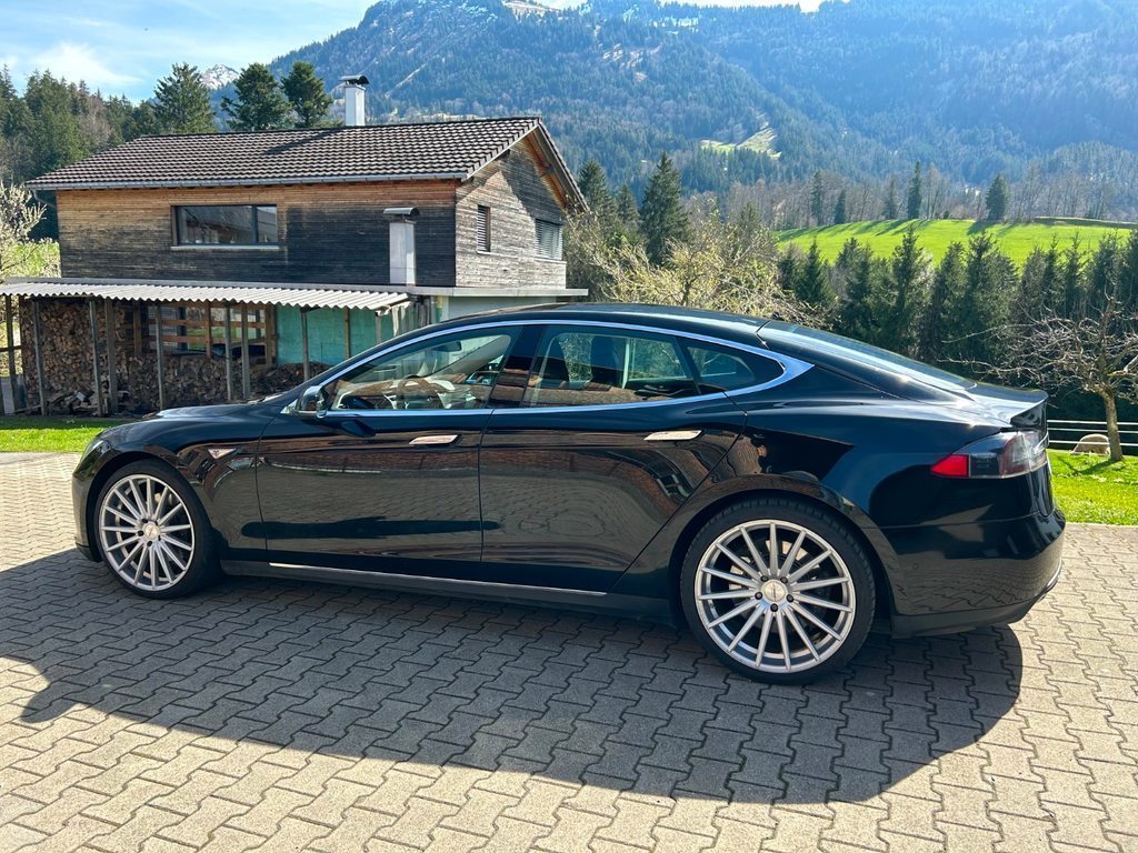 TESLA Model S 85 D gebraucht für CHF 24'900,