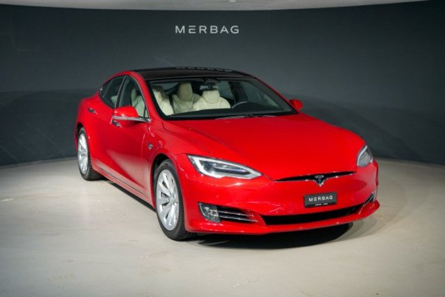 TESLA Model S Max.Reichweite gebraucht für CHF 37'900,