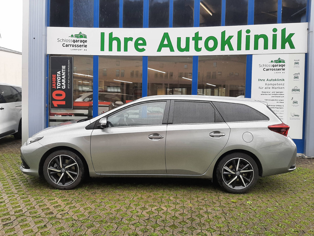 TOYOTA Auris Touring Sports 1.8 HS gebraucht für CHF 19'200,