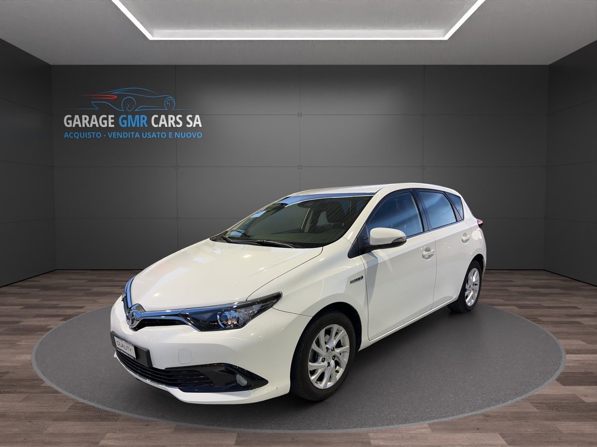 TOYOTA Auris 1.8 HSD Trend e