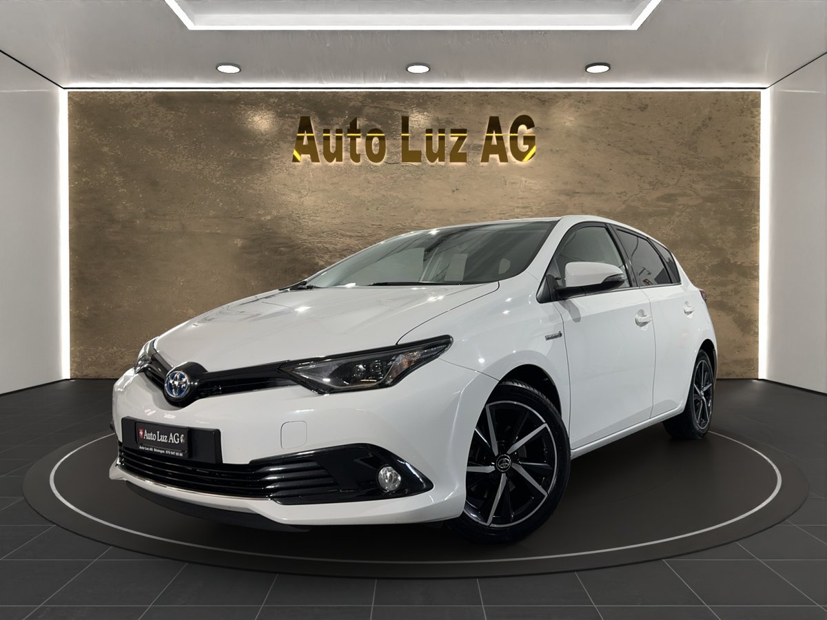 TOYOTA Auris 1.8 HSD Trend e