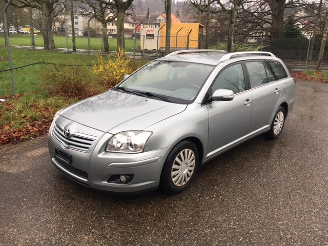 Used Toyota Avensis 1.8