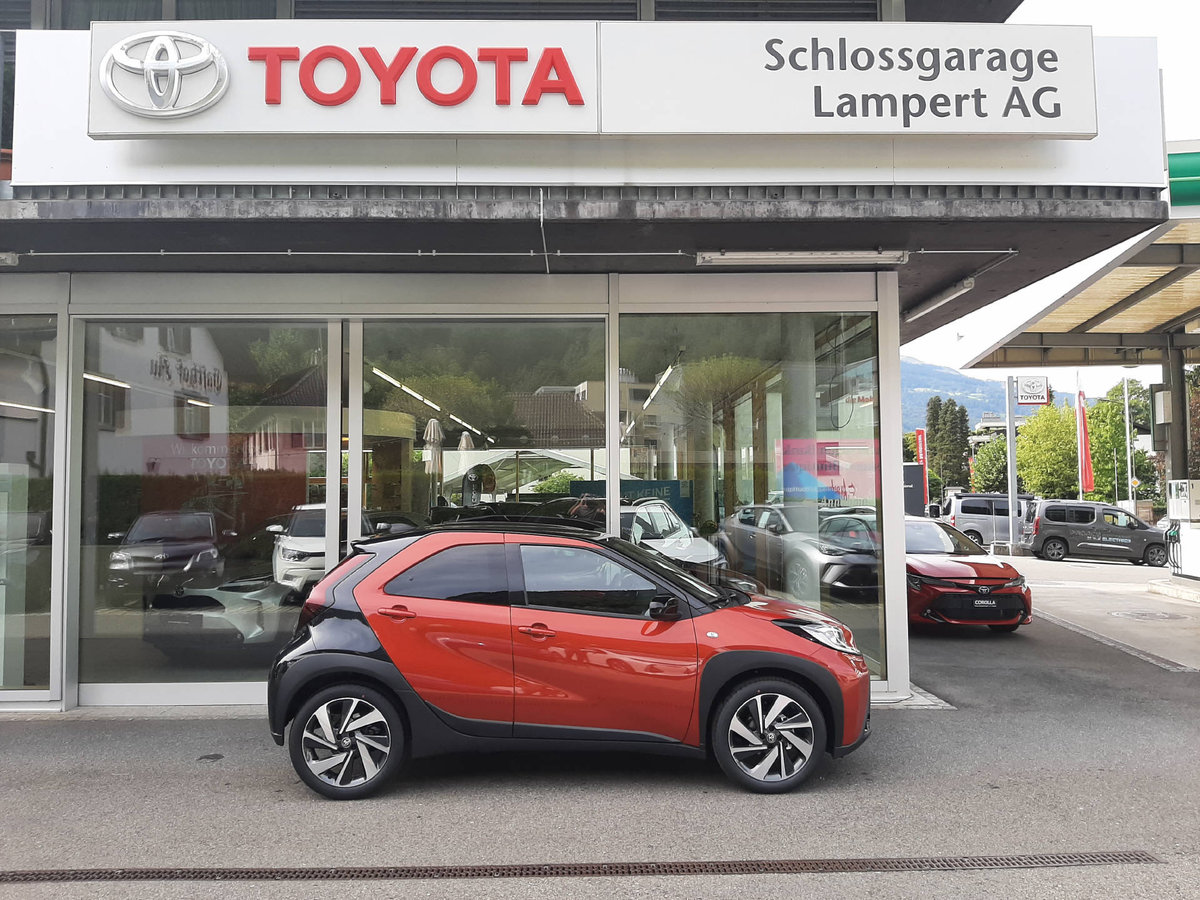 TOYOTA Aygo X 1.0 VVT