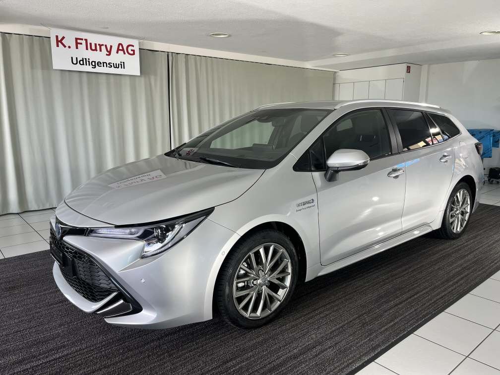 TOYOTA Corolla Touring Sports 1.8 gebraucht für CHF 23'800,