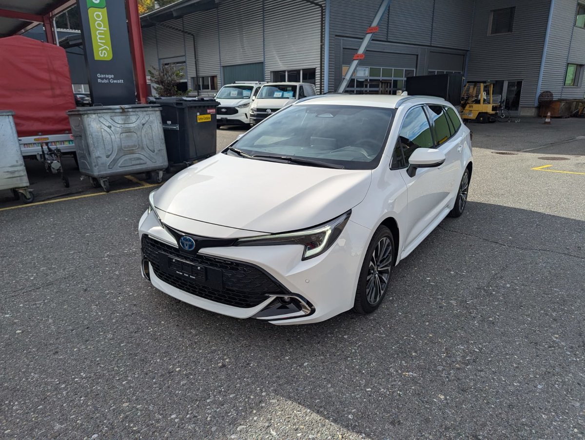 TOYOTA Corolla Touring Sports 2.0 neu für CHF 32'800,