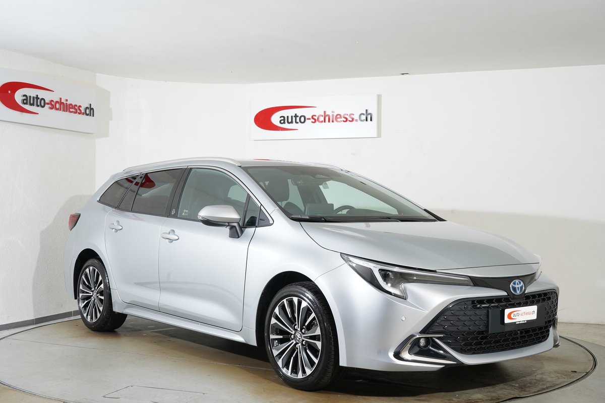 TOYOTA COROLLA Touring Sports 1.8 neu für CHF 25'800,