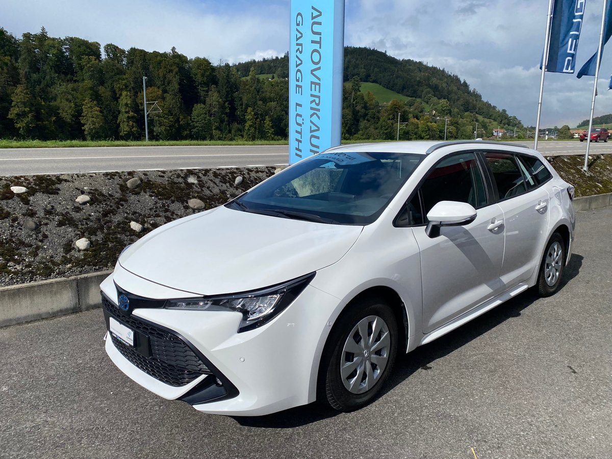 TOYOTA Corolla Touring Sports 1.8 gebraucht für CHF 22'900,