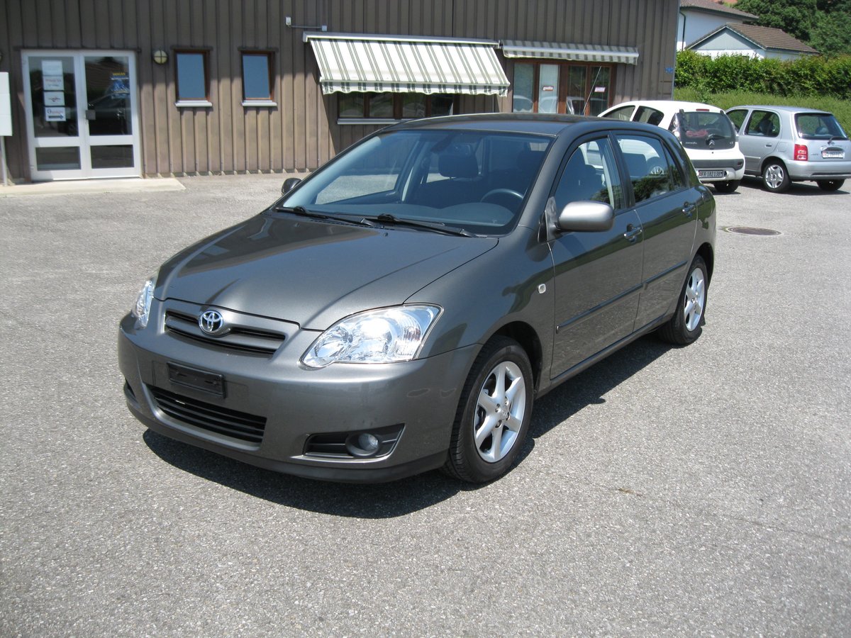 TOYOTA Corolla 1.6 Linea Sol gebraucht für CHF 5'700,