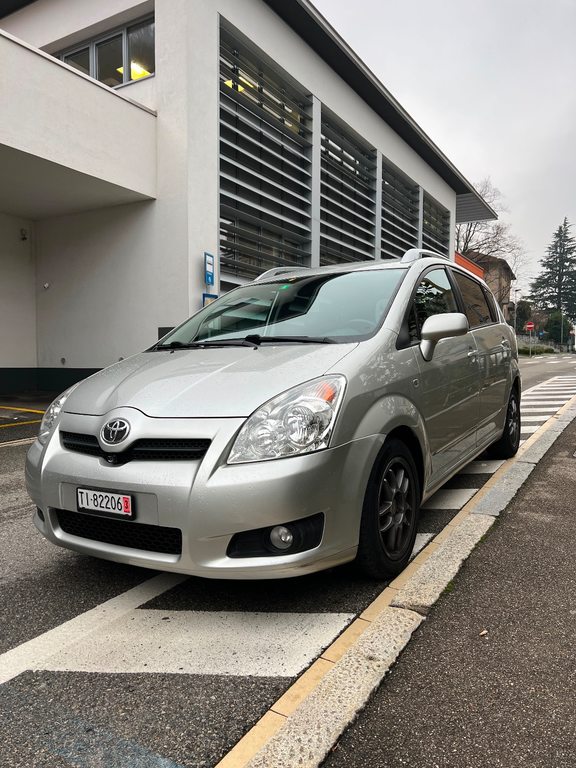 TOYOTA 2.2 D4D gebraucht für CHF 5'500,