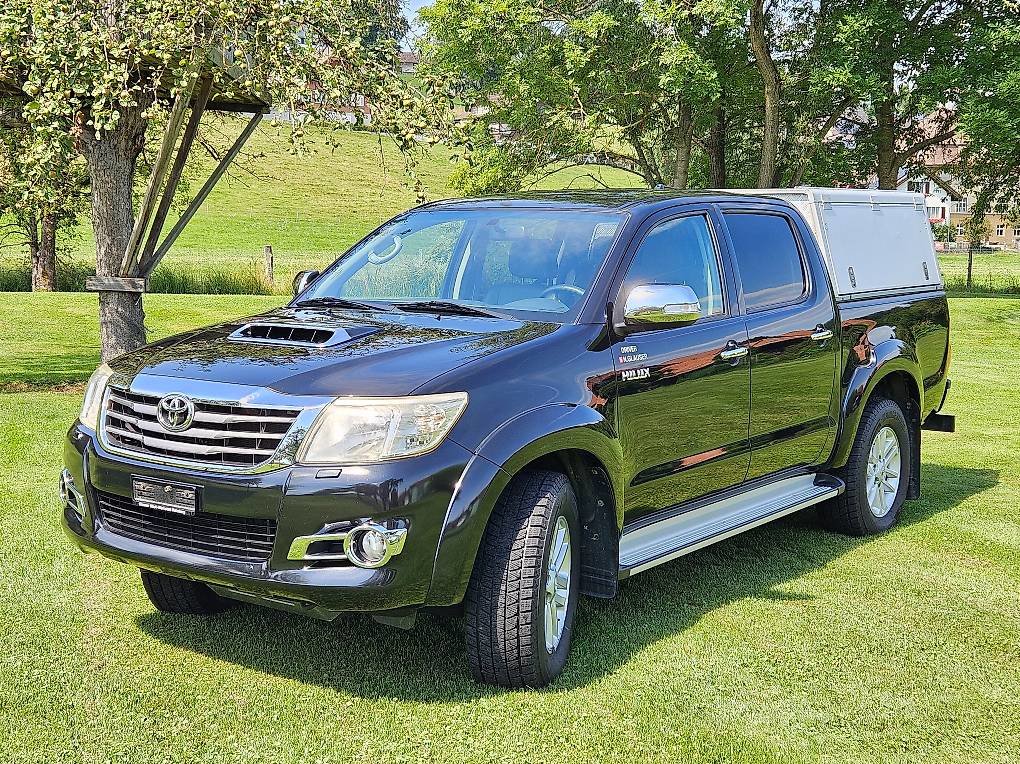 TOYOTA Hilux 3.0 Double Cap 3.0