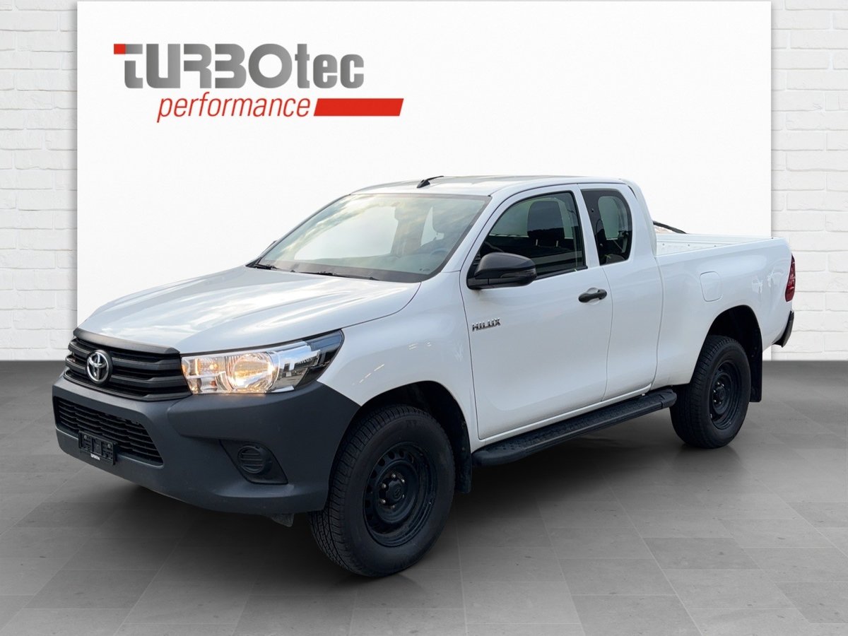 TOYOTA Hilux 2.4D