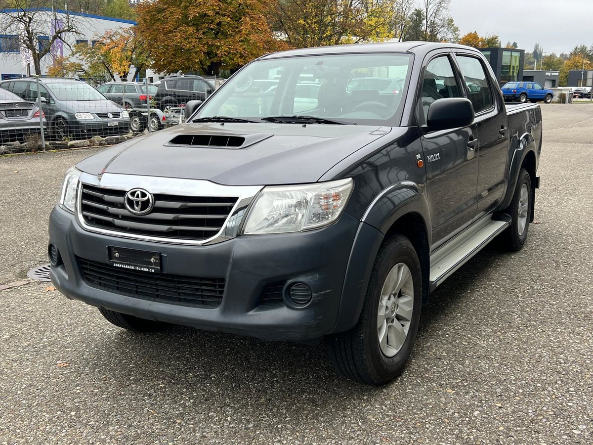 TOYOTA Hilux 2.5D 4WD Double Cab L gebraucht für CHF 26'993,