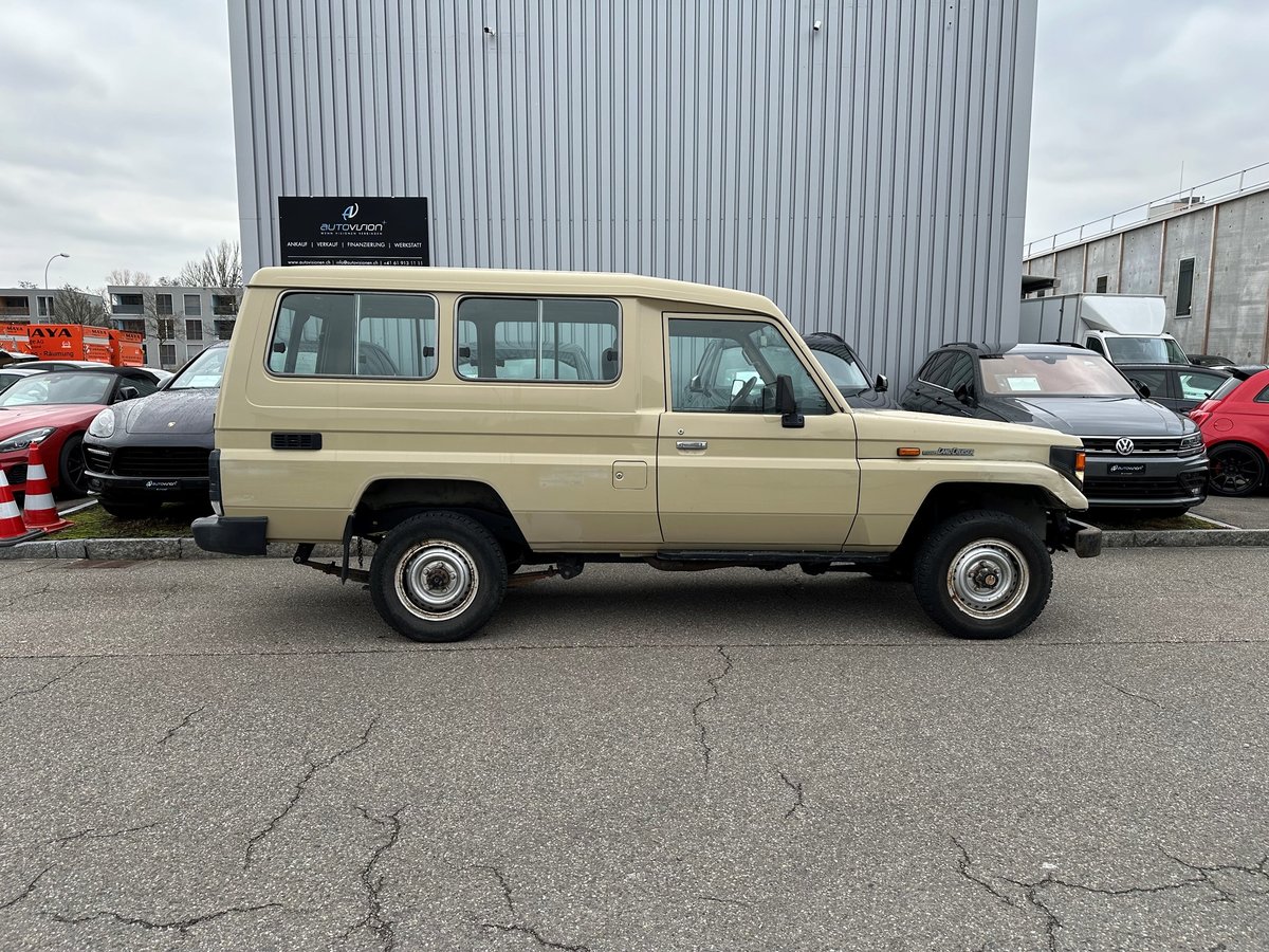 TOYOTA LAND CRUISER 400 HDT LONG 4 gebraucht für CHF 32'444,