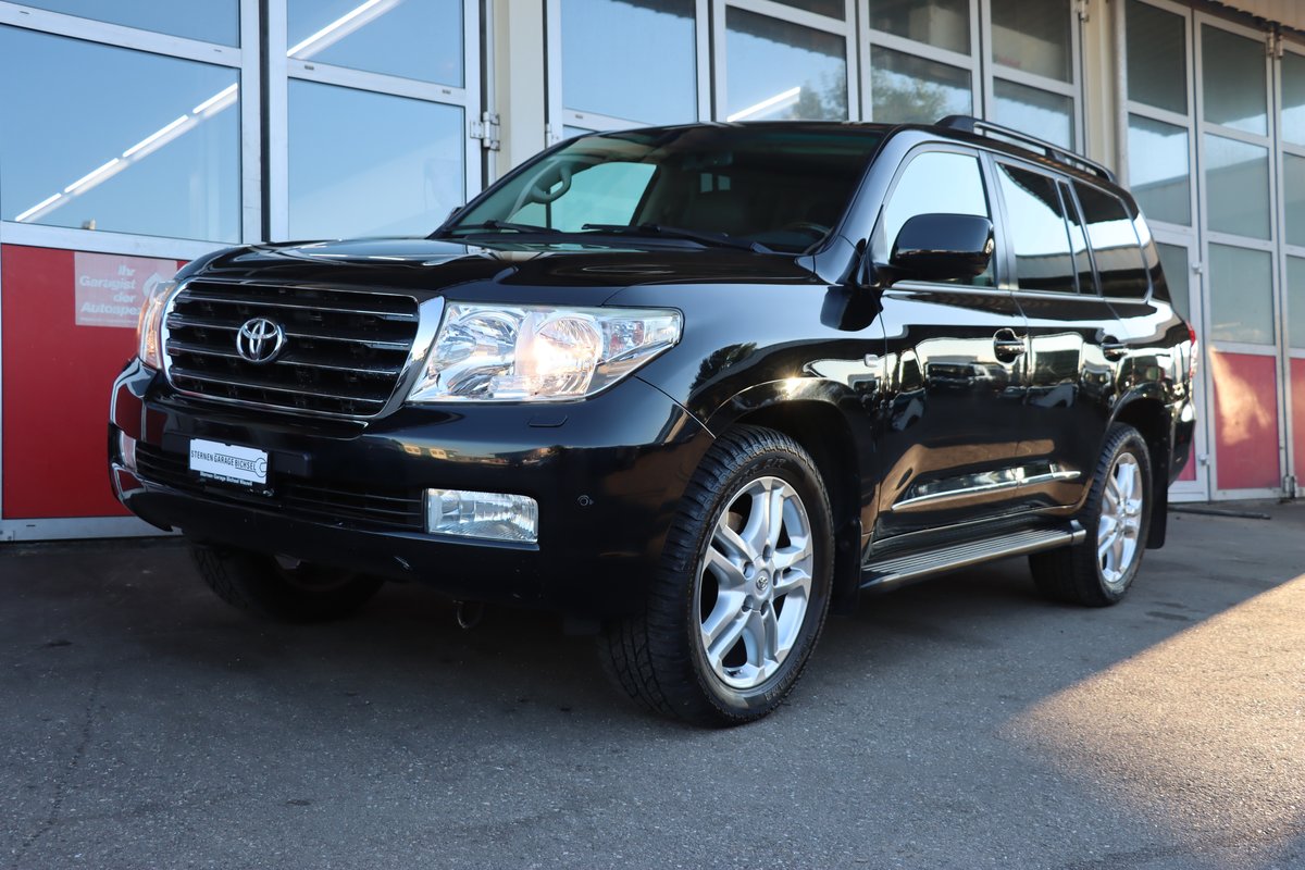 TOYOTA Land Cruiser V8 4.5 D