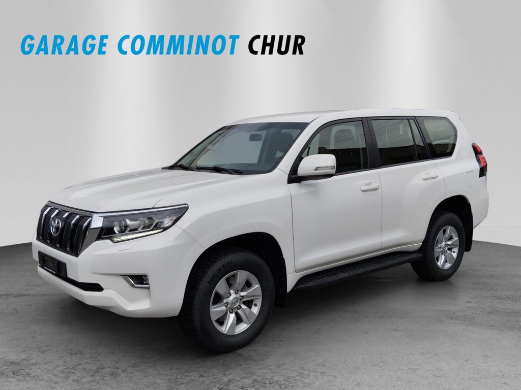 TOYOTA Land Cruiser 2.8 D 200 Comf gebraucht für CHF 49'900,