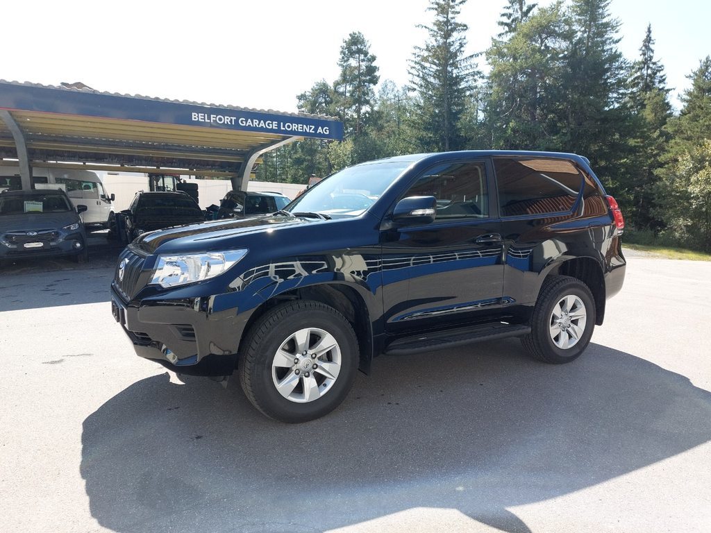 TOYOTA Land Cruiser 2.8 D 204 Acti gebraucht für CHF 54'200,