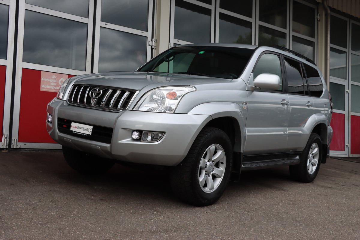 TOYOTA Land Cruiser 3.0 TD Linea L gebraucht für CHF 29'900,