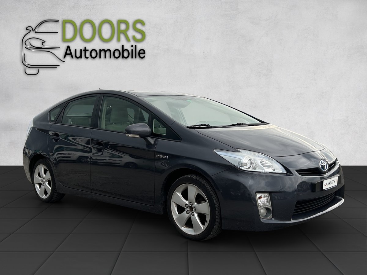 TOYOTA Prius 1.8 16V HSD Luna gebraucht für CHF 8'900,