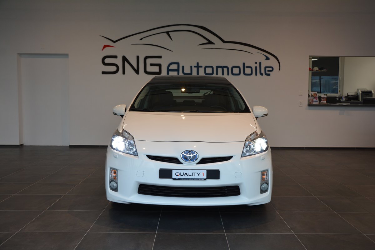 TOYOTA Prius 1.8 16V HSD Sol Premi gebraucht für CHF 9'900,