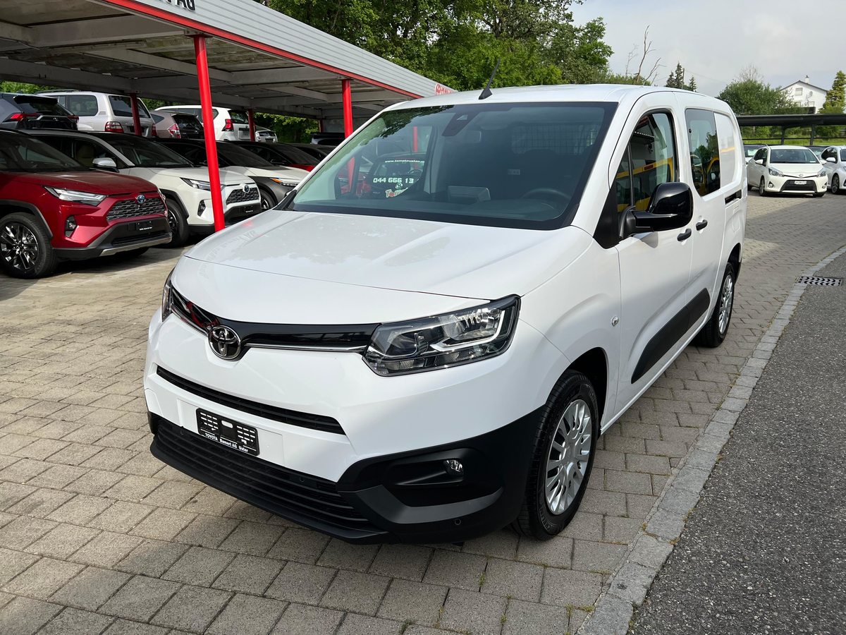 TOYOTA PROACE CITY Van L2 1.2 Acti gebraucht für CHF 28'990,