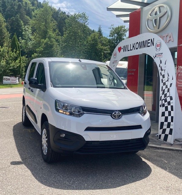 TOYOTA PROACE CITY Van L1 1.5 D Ac neu für CHF 41'300,