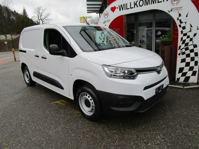 TOYOTA PROACE CITY Van L1 1.2 Prof neu für CHF 23'490,