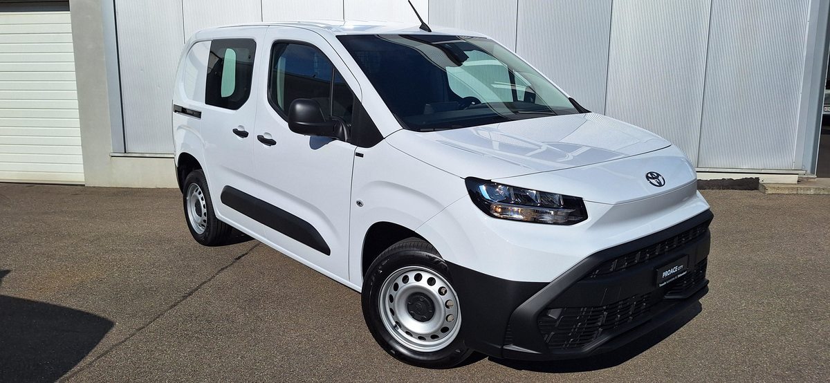 TOYOTA PROACE CITY Van L1 1.2 Acti neu für CHF 23'497,