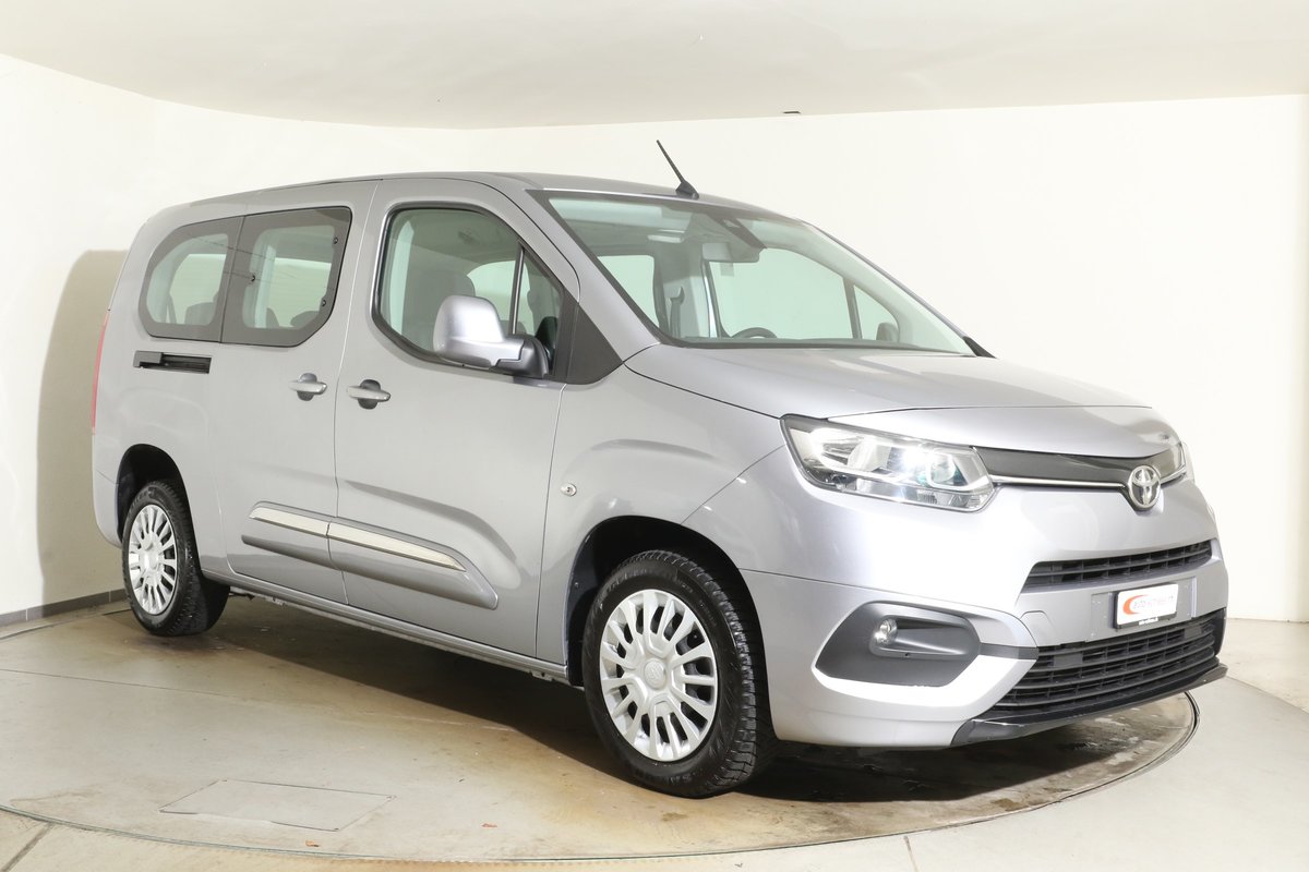 TOYOTA PROACE CITY VERSO 1.2 L2 Sh gebraucht für CHF 24'980,