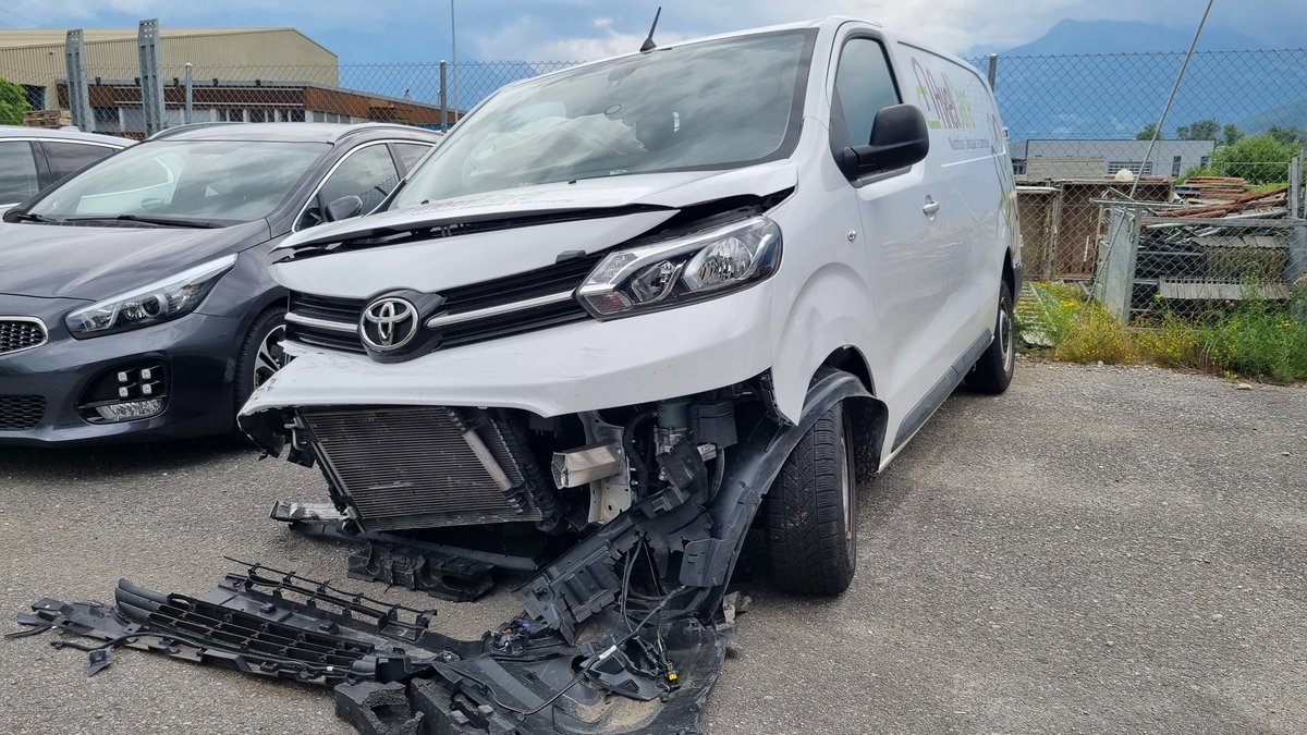 TOYOTA Proace 2.0D Panel Van Long gebraucht für CHF 7'000,