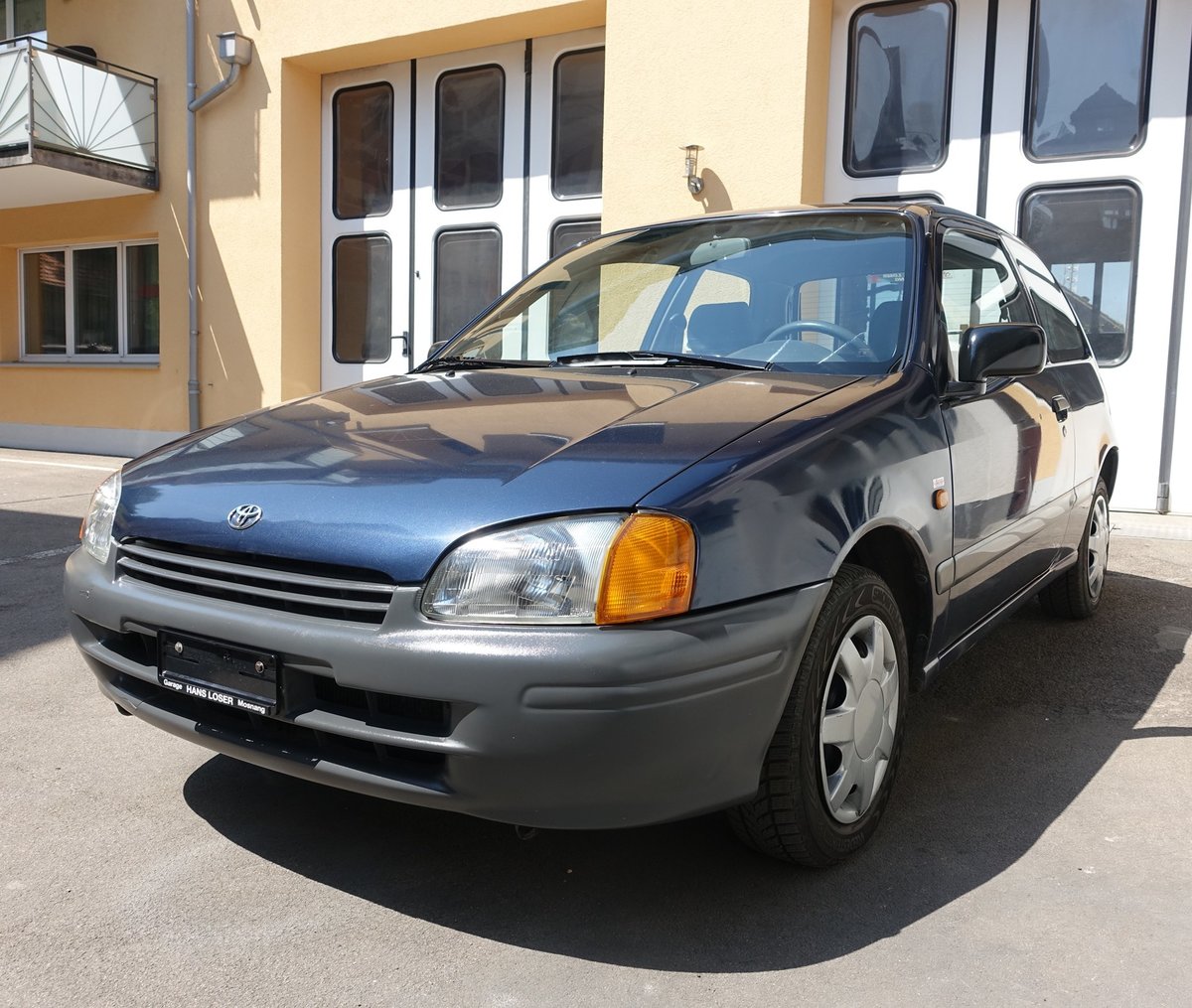 TOYOTA Starlet 1.3 Crystal gebraucht für CHF 5'900,