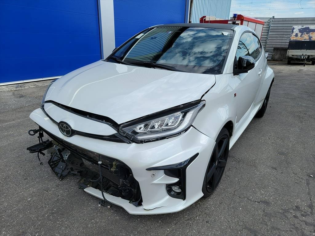 TOYOTA Yaris 1.6 GR Sport gebraucht für CHF 19'999,