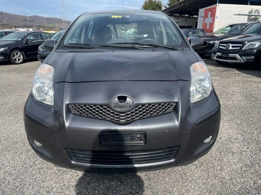 TOYOTA Yaris 1.33 Linea Luna Multi gebraucht für CHF 3'490,