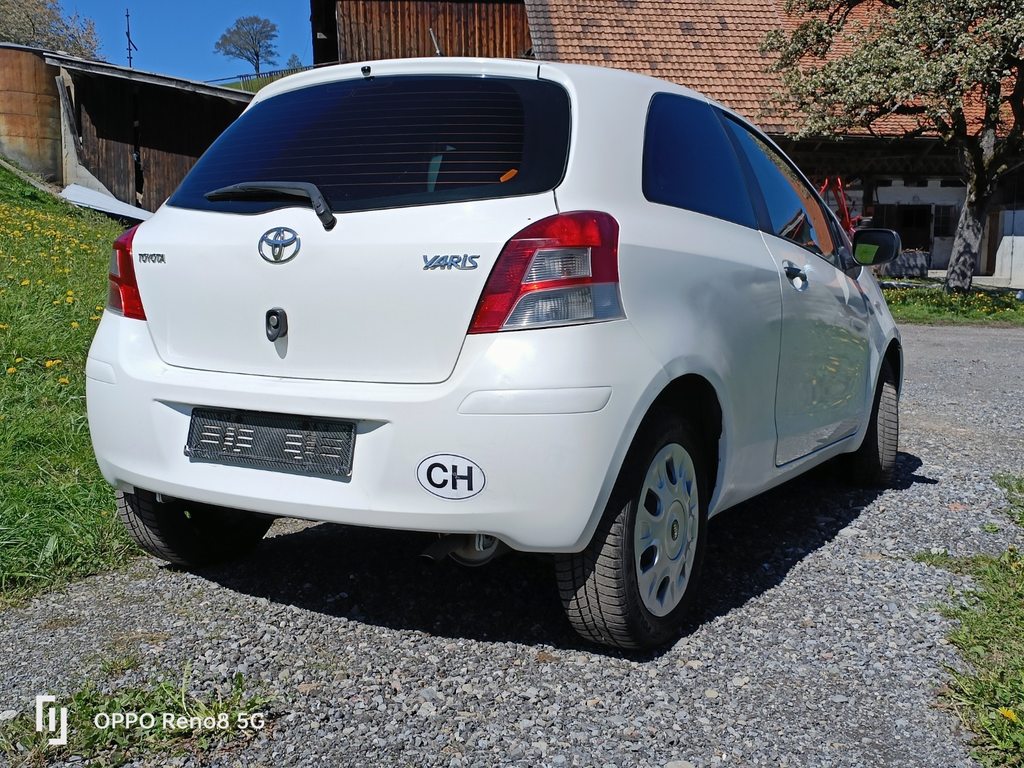 TOYOTA 1.0 Benzin gebraucht für CHF 2'300,