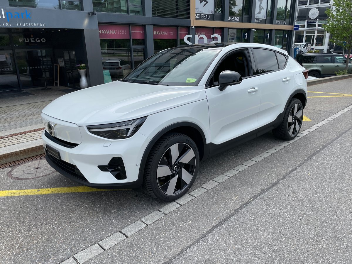 VOLVO C40 Recharge P8 Twin AWD Pur neu für CHF 59'700,