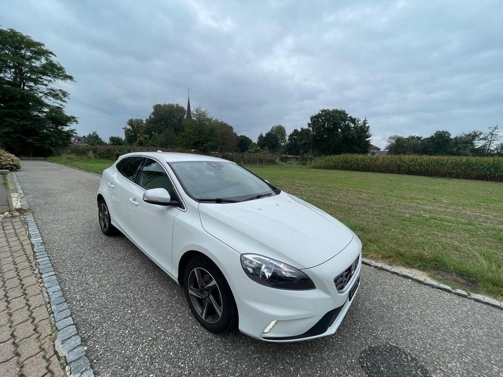 VOLVO V40 2.0 D2 Kinetic R