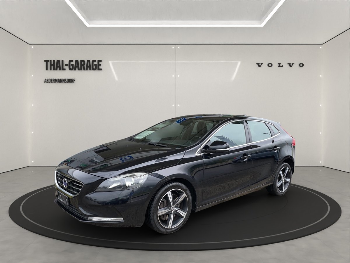 VOLVO V40 2.0 D3 Momentum S/S gebraucht für CHF 9'720,