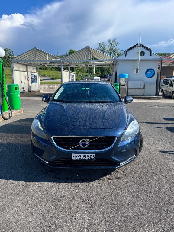 VOLVO V40 1.6 T3 Kinetic S/S gebraucht für CHF 11'999,