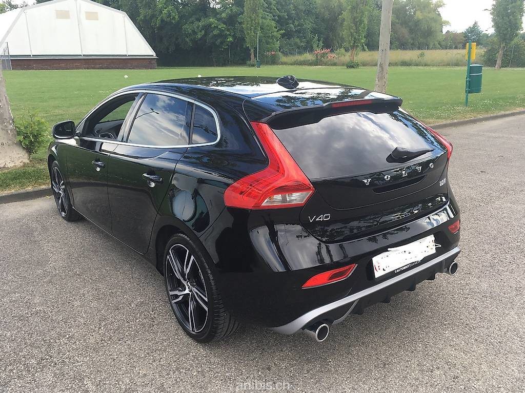 VOLVO V40 1.5 T2 R