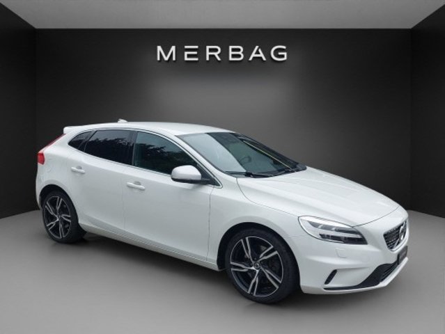 VOLVO V40 D3 Momentum R