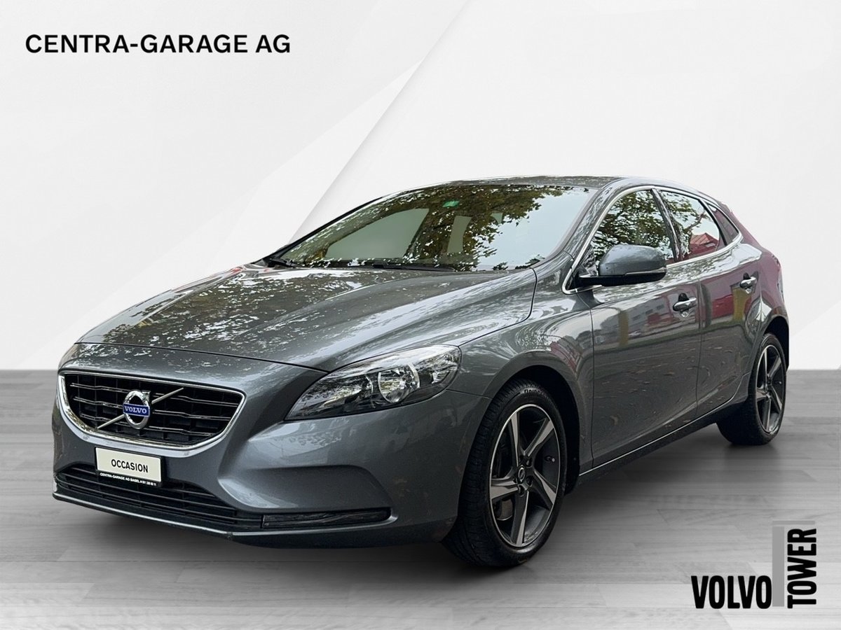 VOLVO V40 D4 Momentum Geartronic gebraucht für CHF 12'900,