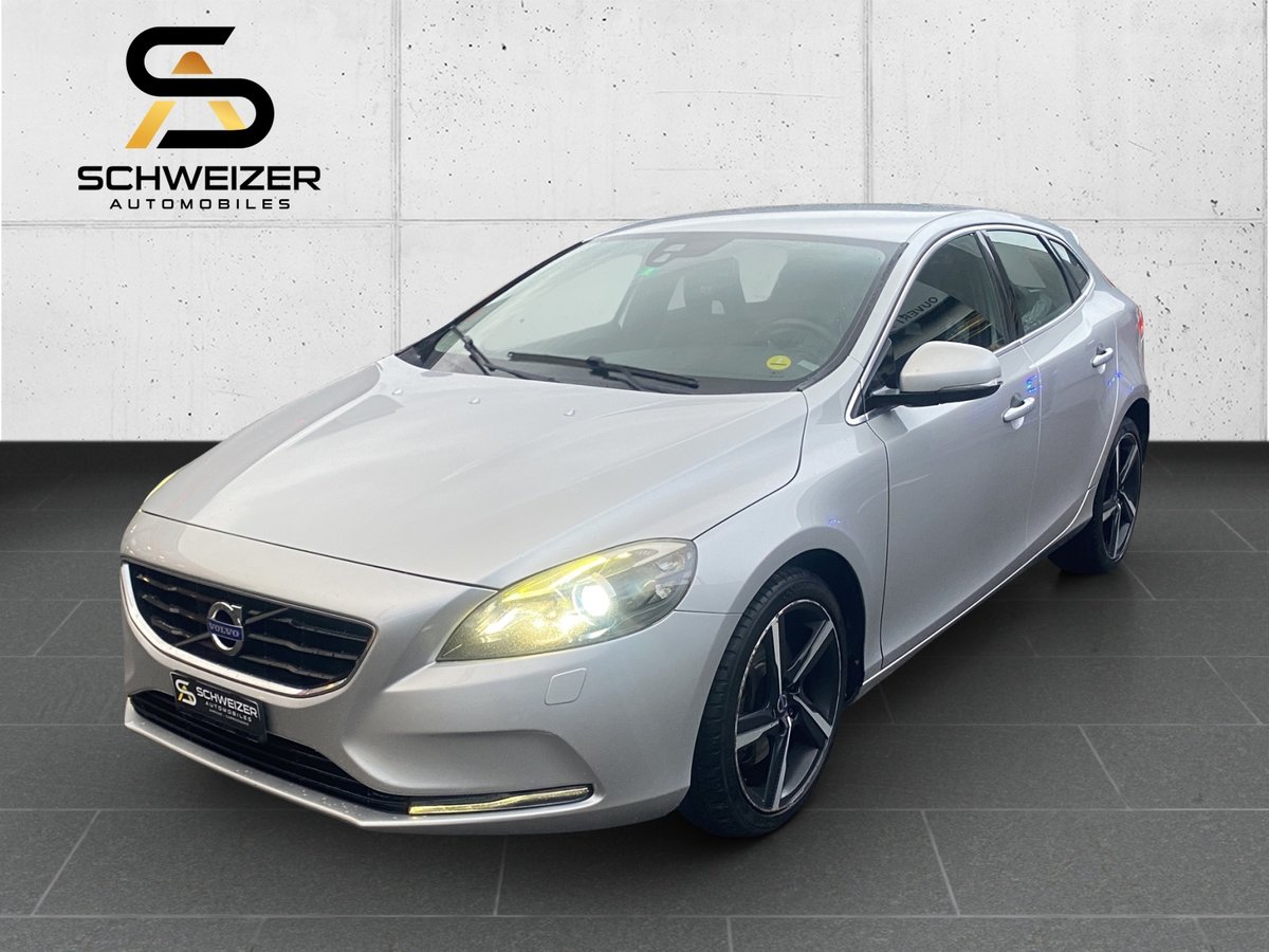 VOLVO V40 D3 Summum Geartronic gebraucht für CHF 8'900,