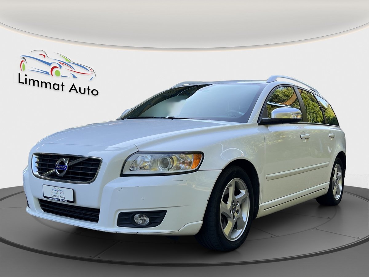 VOLVO V50 DRIVe Start/Stop Kinetic gebraucht für CHF 2'900,