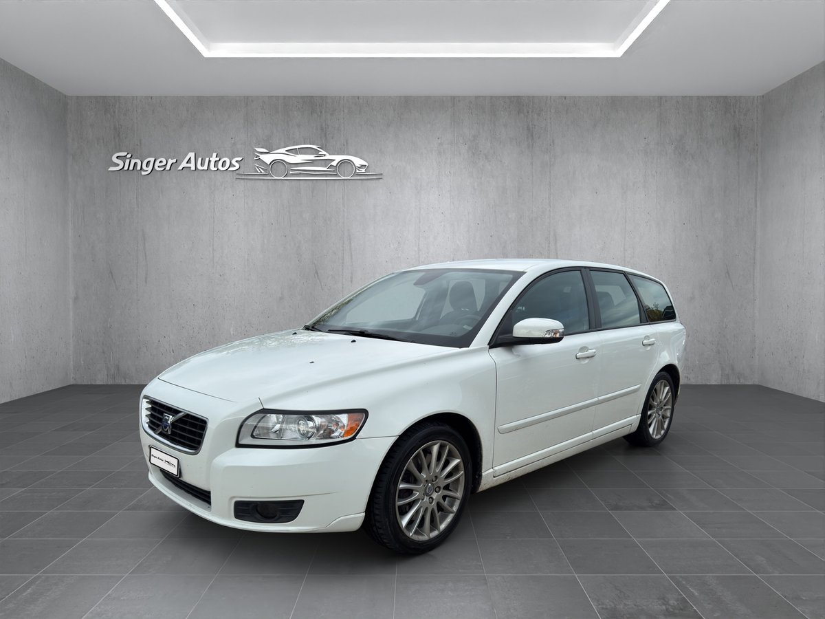 VOLVO V50 2.0D Powershift gebraucht für CHF 2'600,